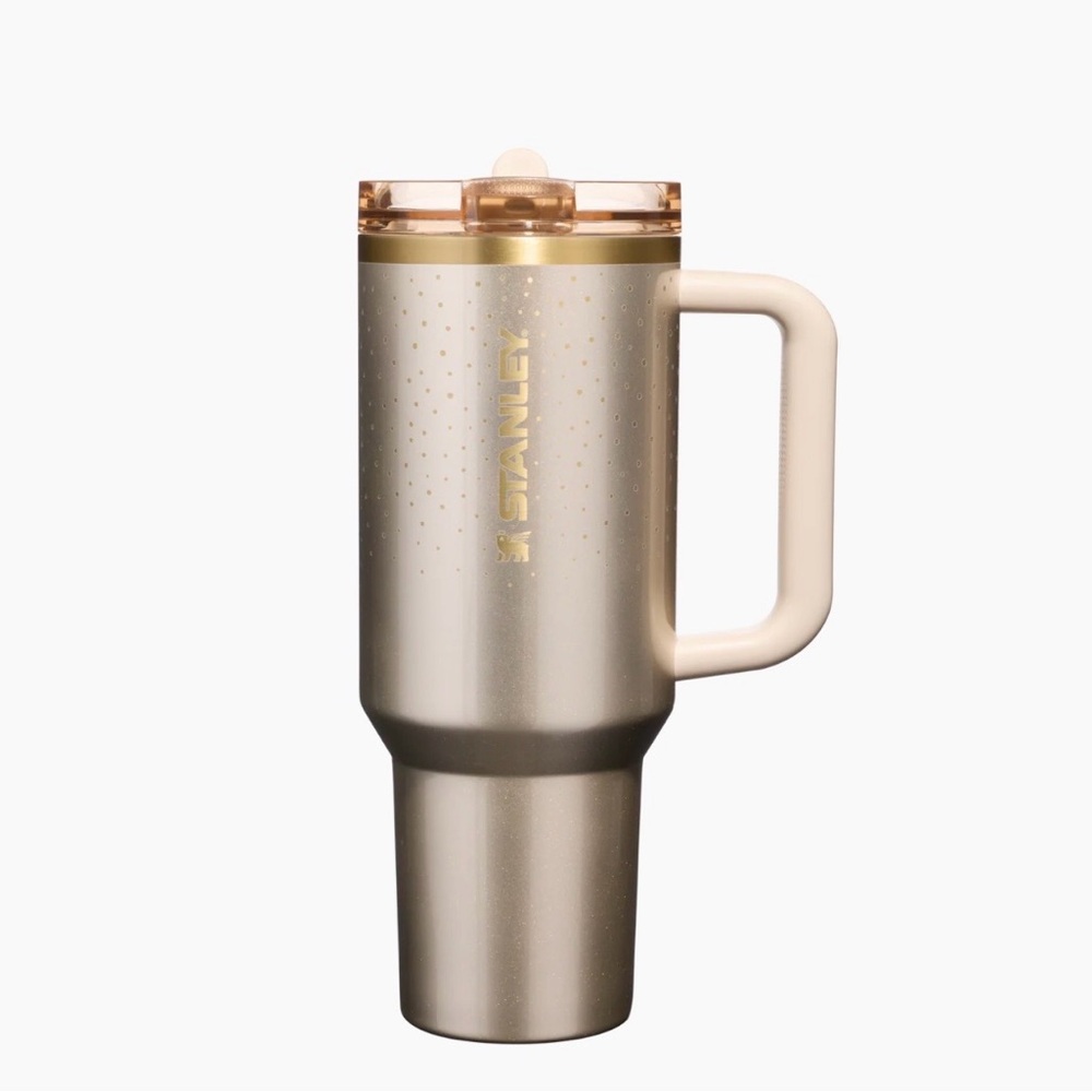 Brand New In Box Stanley FlipStraw Quencher ProTour Tumbler Prosecco Shimmer 40